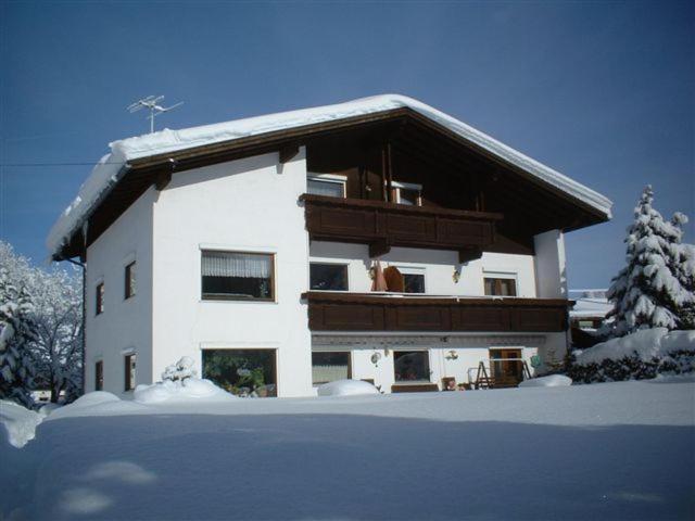 Ferienwohnungen Kathrein Reutte Extérieur photo